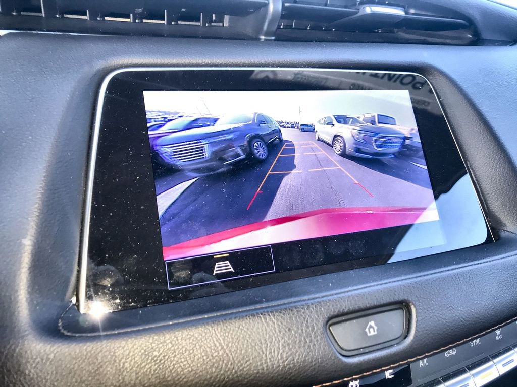 Used 2023 Cadillac XT4 Sport image 17