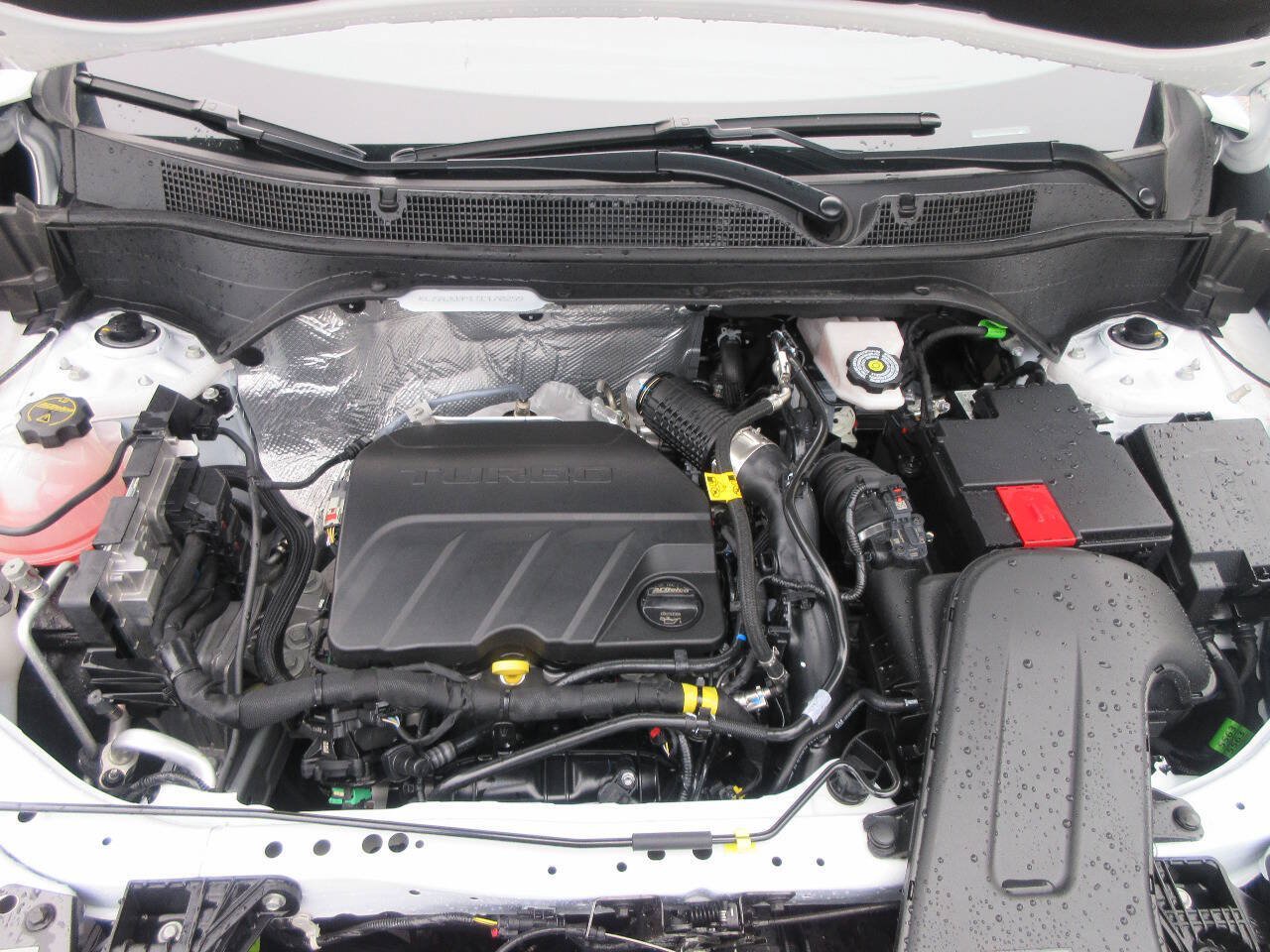 Used 2026 Chevrolet Trax ACTIV w/ Sunroof Package FWD image 18