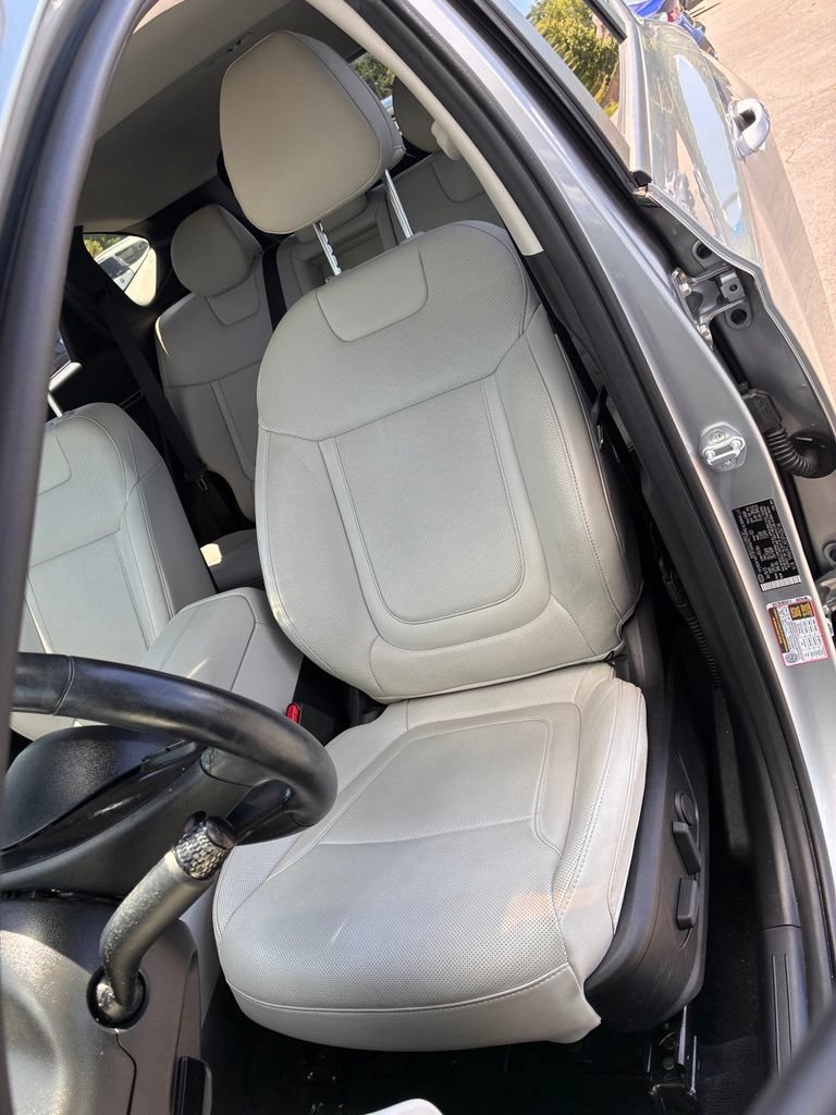 Used 2023 Hyundai Tucson SEL w/ Convenience Package AWD/4WD image 18