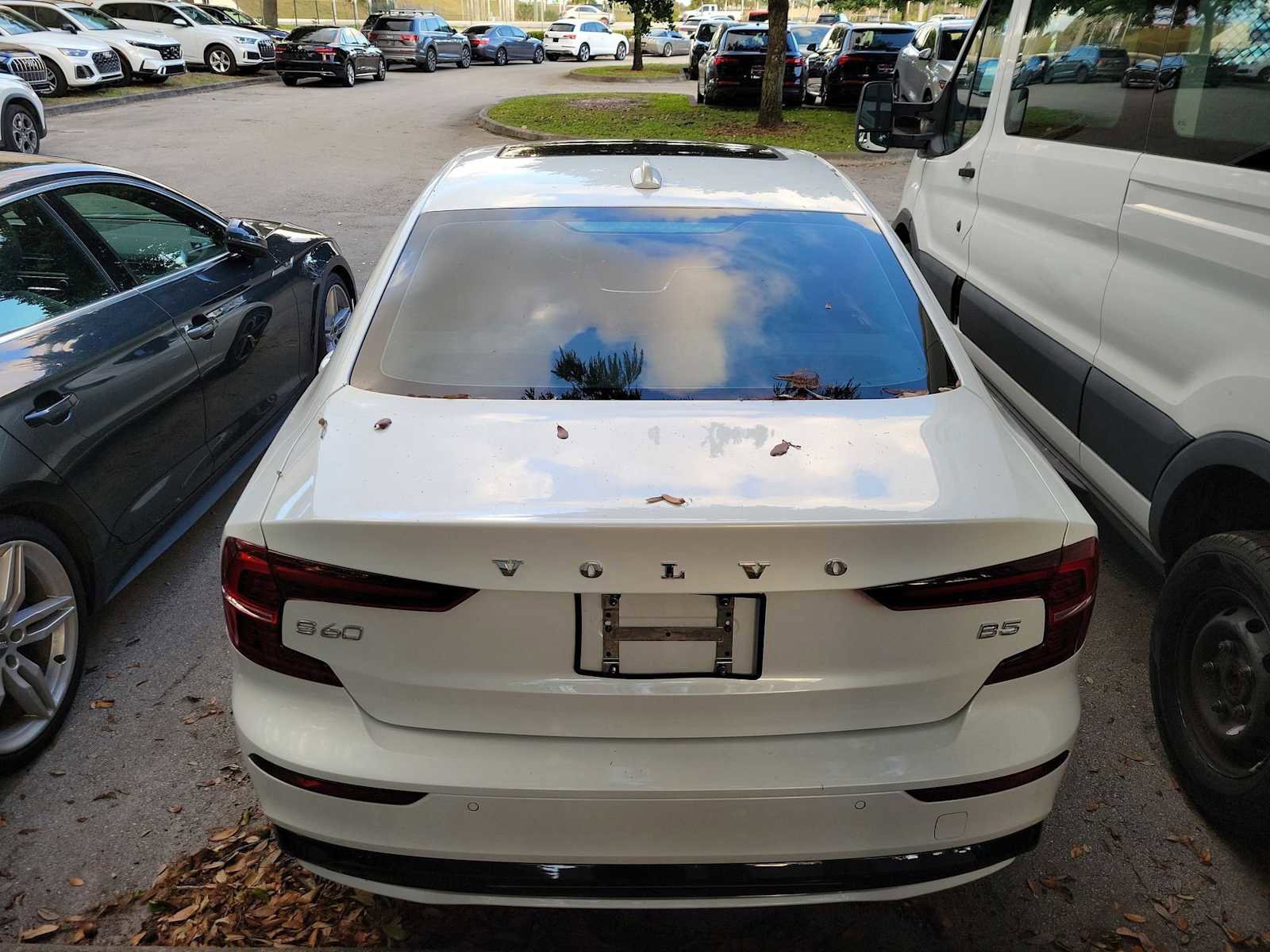 Used 2023 Volvo S60 B5 Ultimate image 12