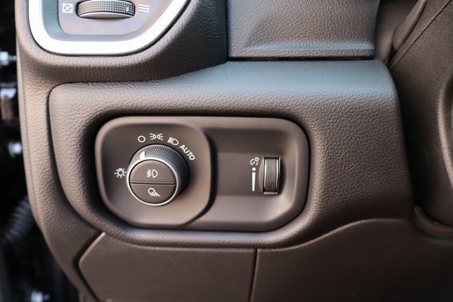 Used 2025 RAM 2500 Big Horn image 15