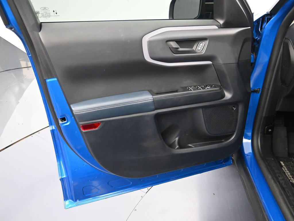 Used 2022 Ford Bronco Sport Outer Banks w/ Tech Package image 11