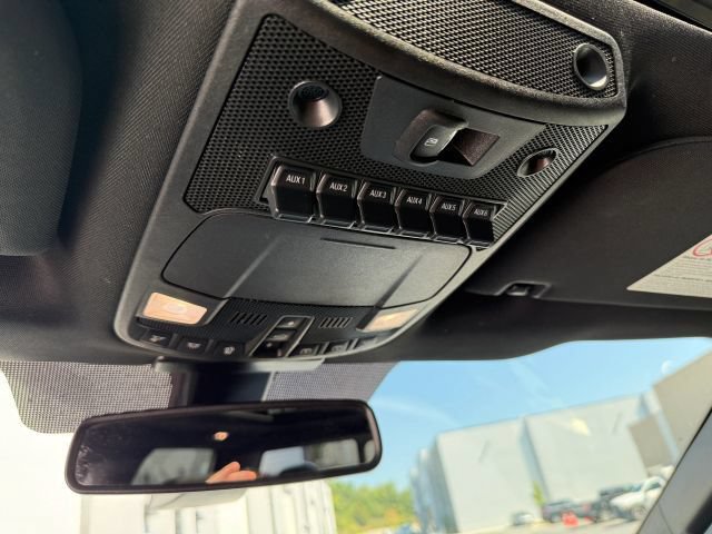 Used 2019 Ford F350 Platinum w/ Platinum Ultimate Package AWD/4WD image 38