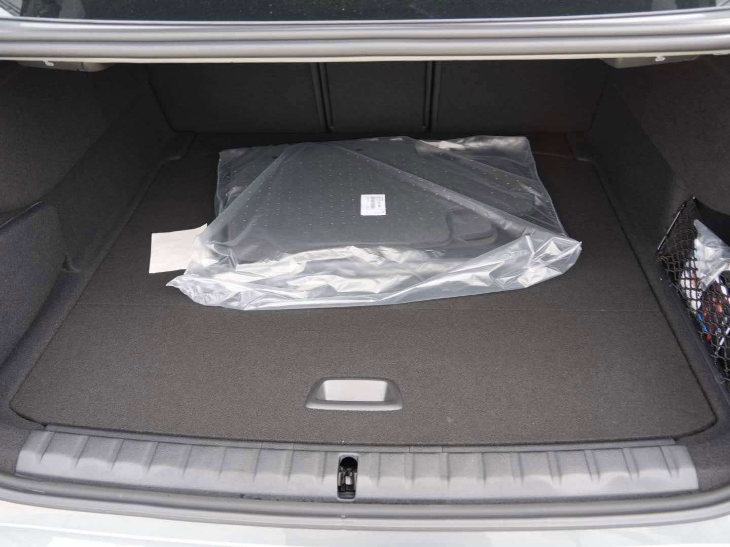 New 2026 BMW 228i xDrive 228 xDrive AWD w/ Technology Package image 6