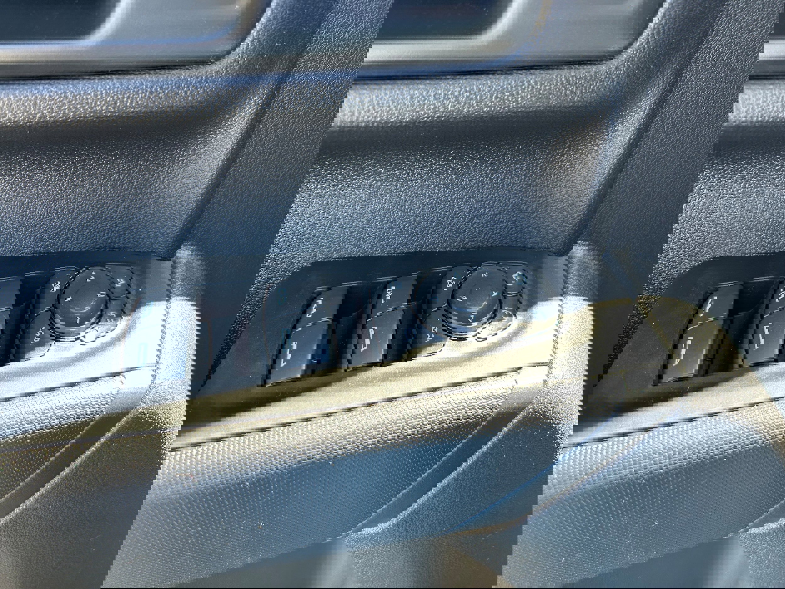 New 2026 Chevrolet Silverado 2500 Custom w/ Custom Value Package image 15