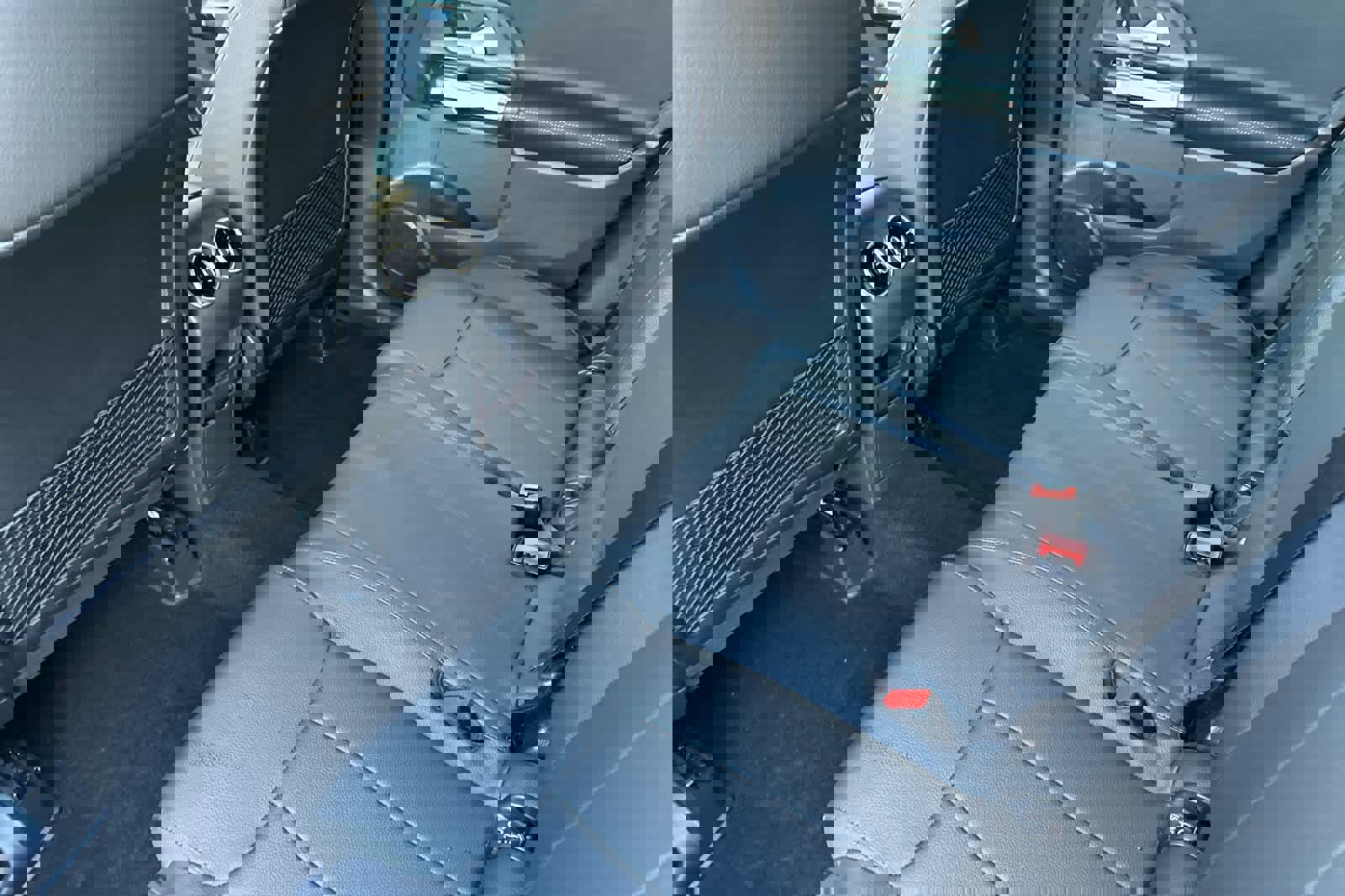 Certified 2025 Mercedes-Benz GLB 250 image 11