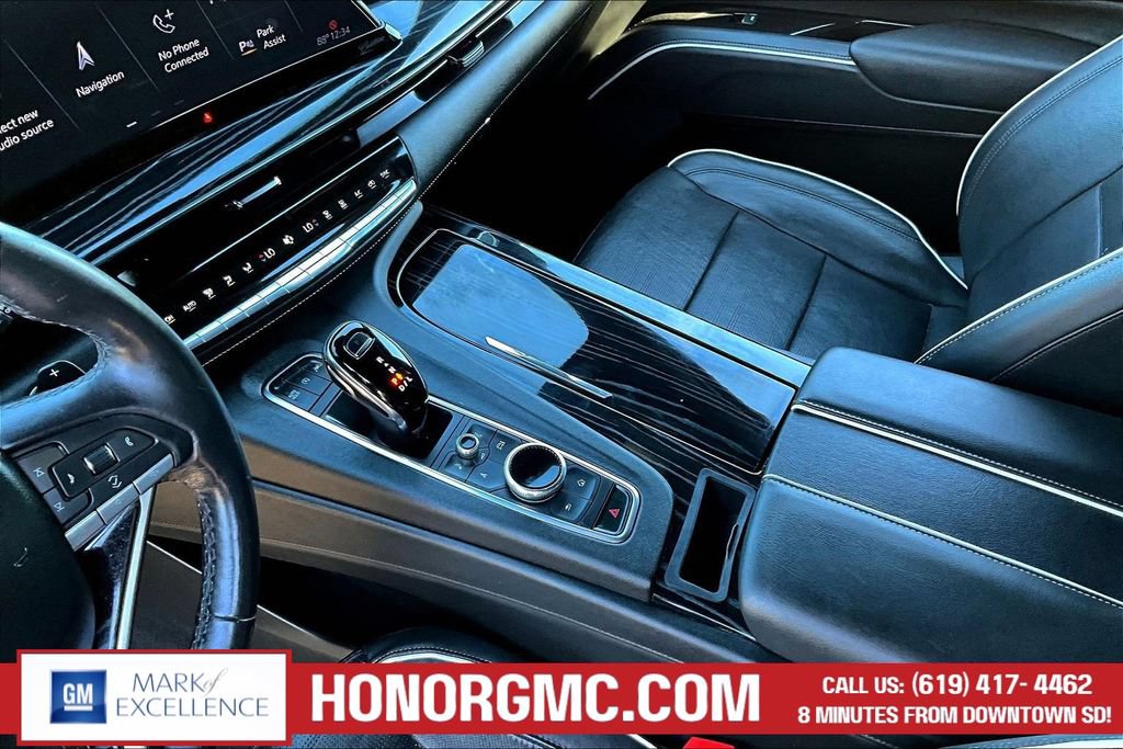 Used 2022 Cadillac Escalade ESV Sport w/ Touring Package AWD/4WD image 18