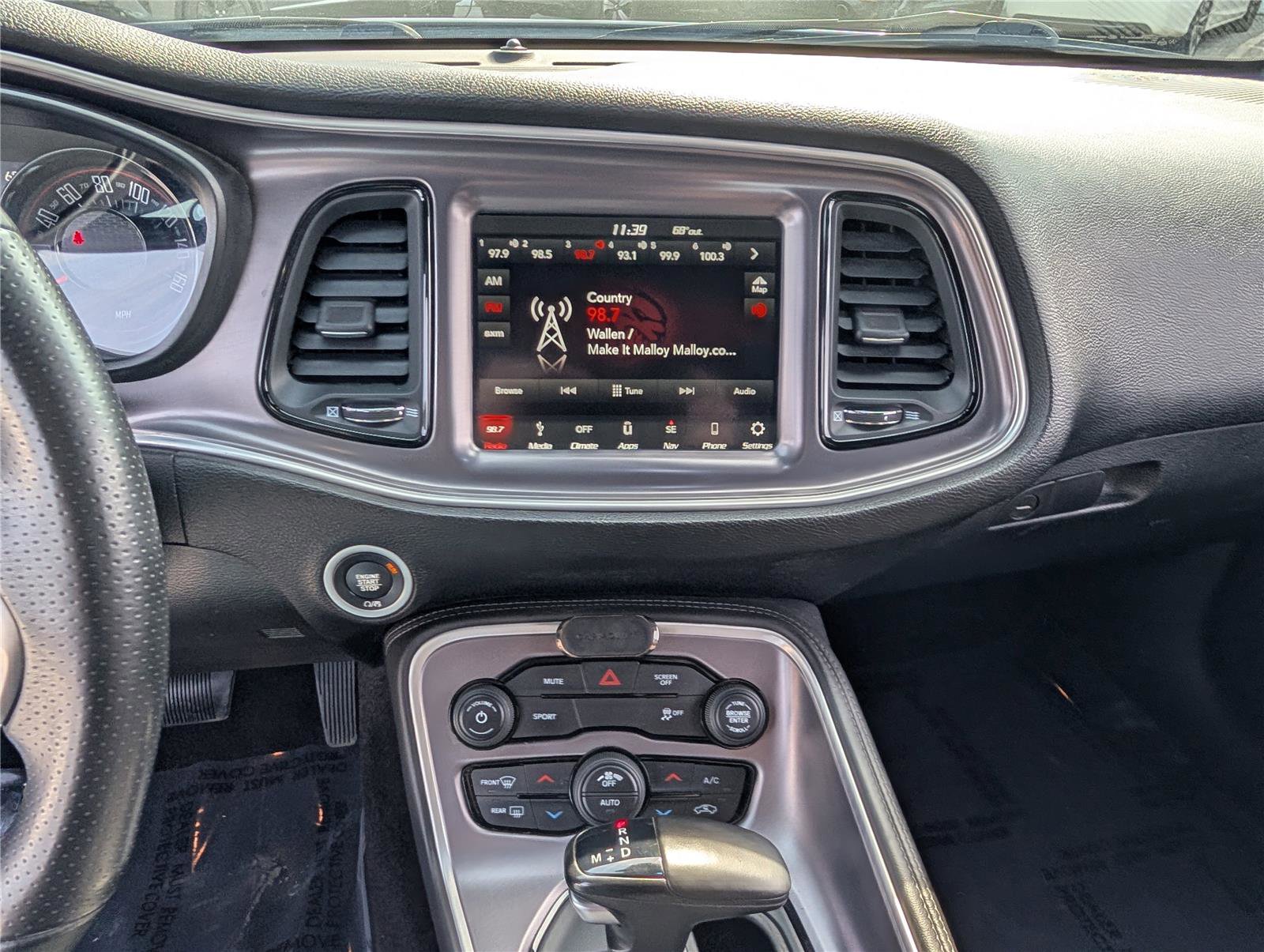 Used 2019 Dodge Challenger SXT w/ Blacktop Package image 15