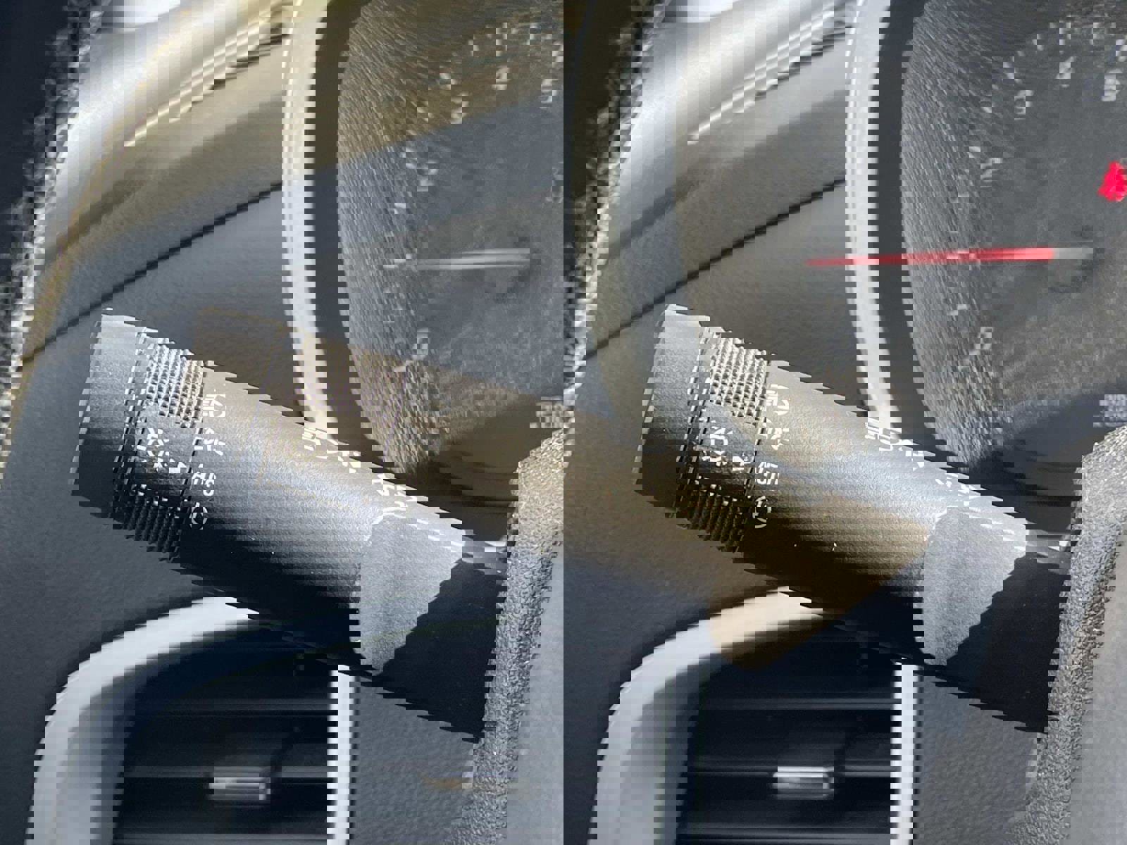 Used 2016 Chevrolet Equinox LT w/ Convenience Package image 22