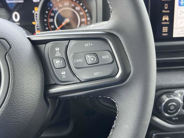 New 2025 Jeep Gladiator Sport image 19