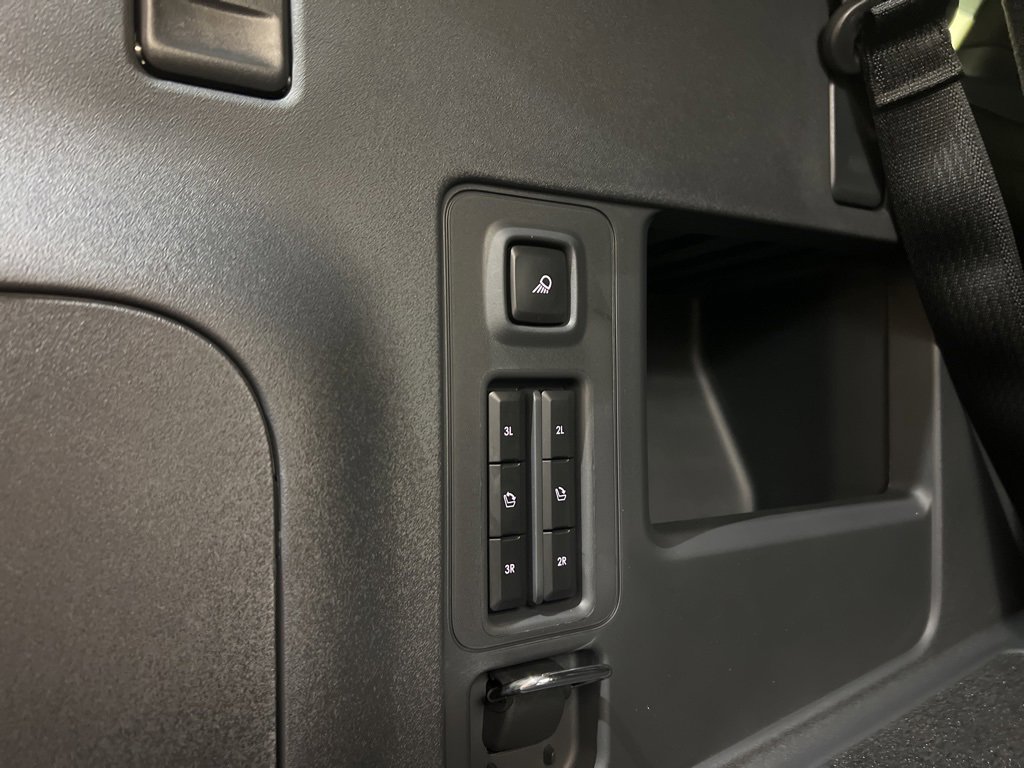 Used 2025 Lincoln Navigator Reserve w/ Jet Appearance Package image 42