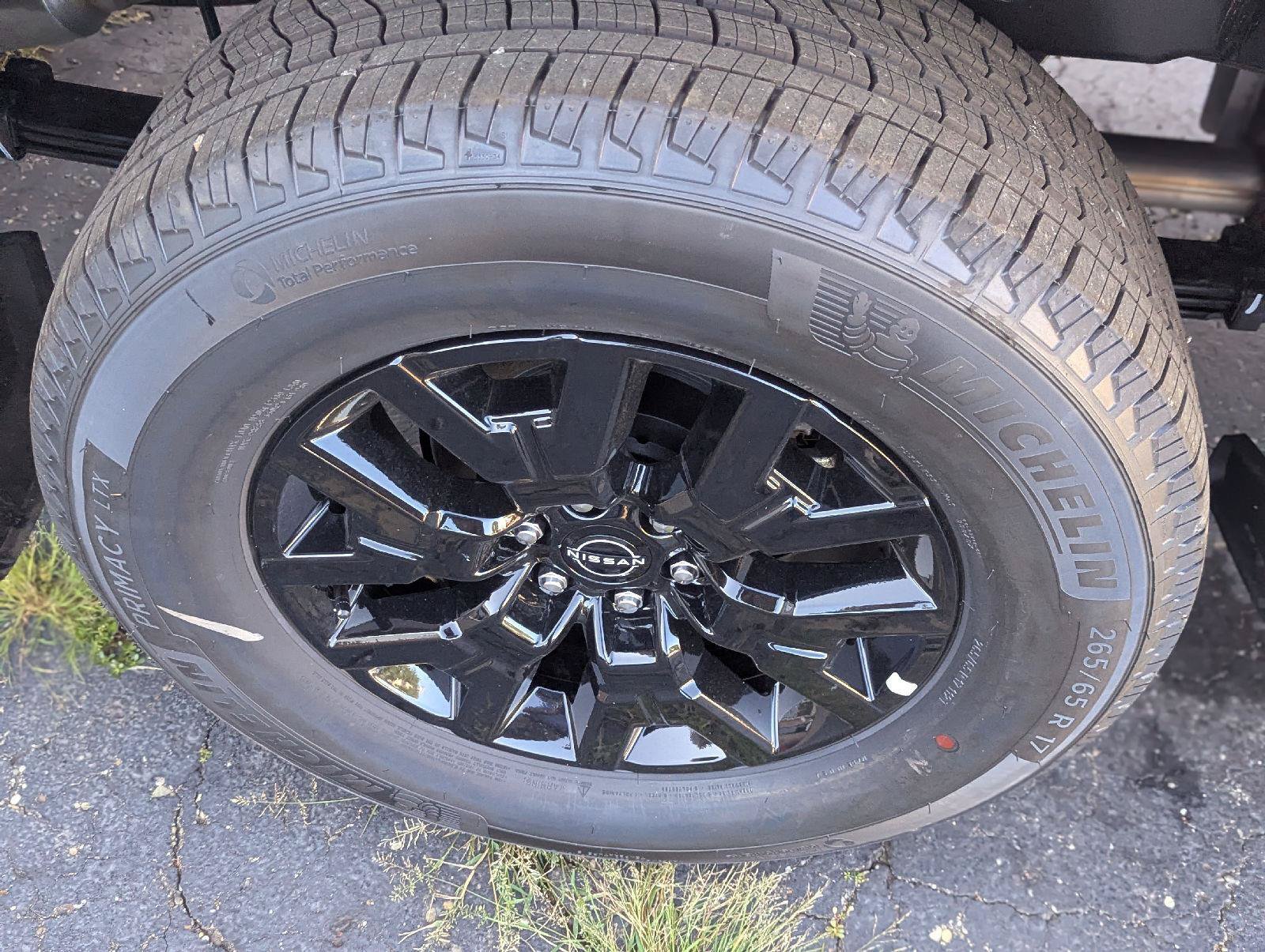 New 2026 Nissan Frontier SV w/ All-Weather Content Package AWD/4WD image 37