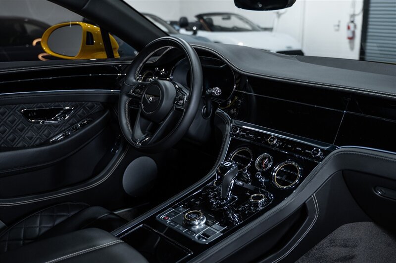 Used 2020 Bentley Continental GT V8 AWD/4WD image 54