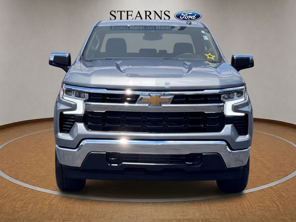 Used 2024 Chevrolet Silverado 1500 LT AWD/4WD image 17