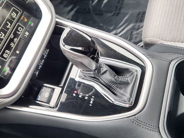 Certified 2025 Subaru Outback Premium AWD/4WD image 21