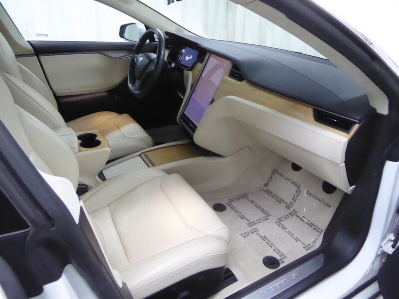 Used 2018 Tesla Model S 100D AWD/4WD image 21