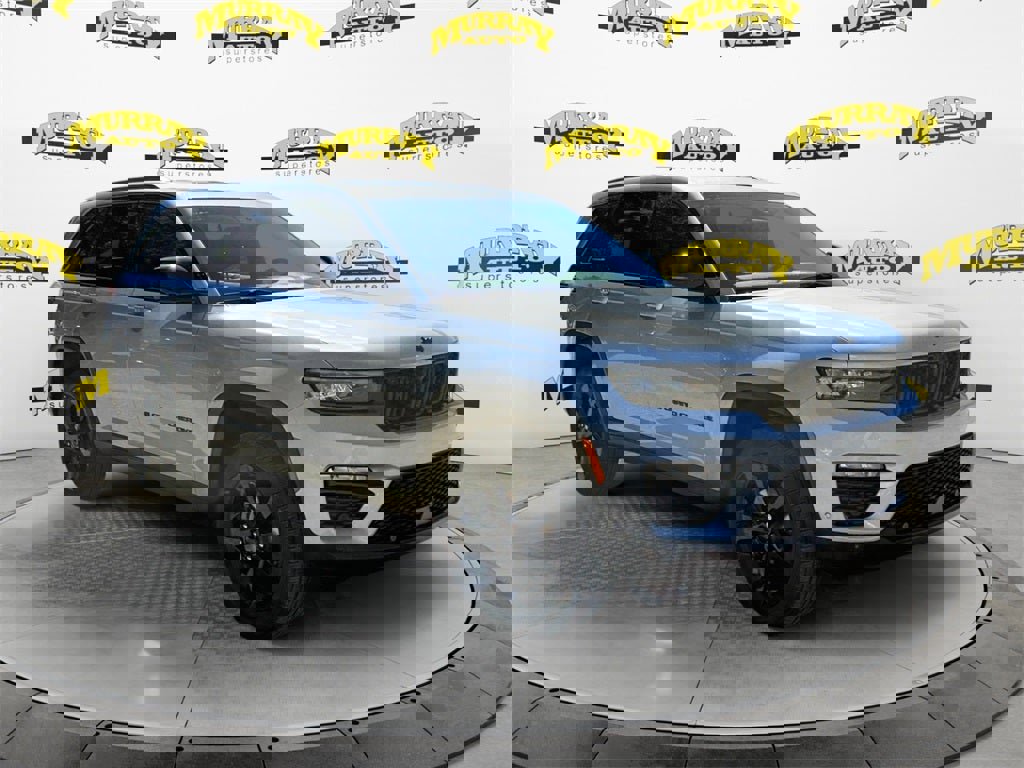 New 2025 Jeep Grand Cherokee Limited w/ Luxury Tech Group II image 7