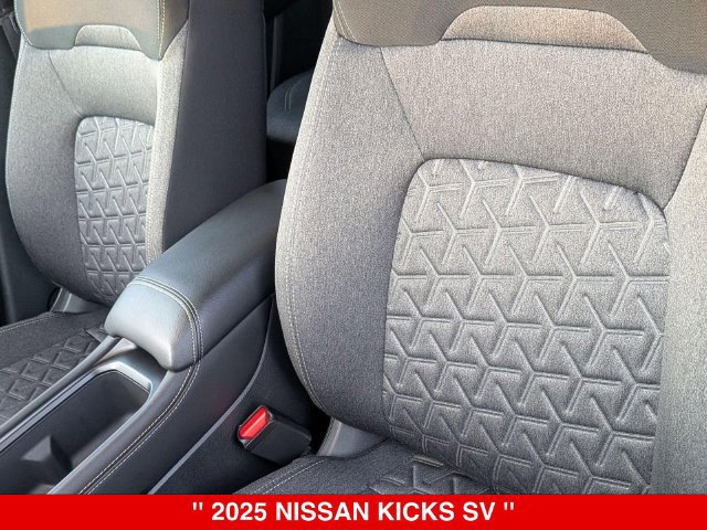 Certified 2025 Nissan Kicks SV AWD/4WD image 15