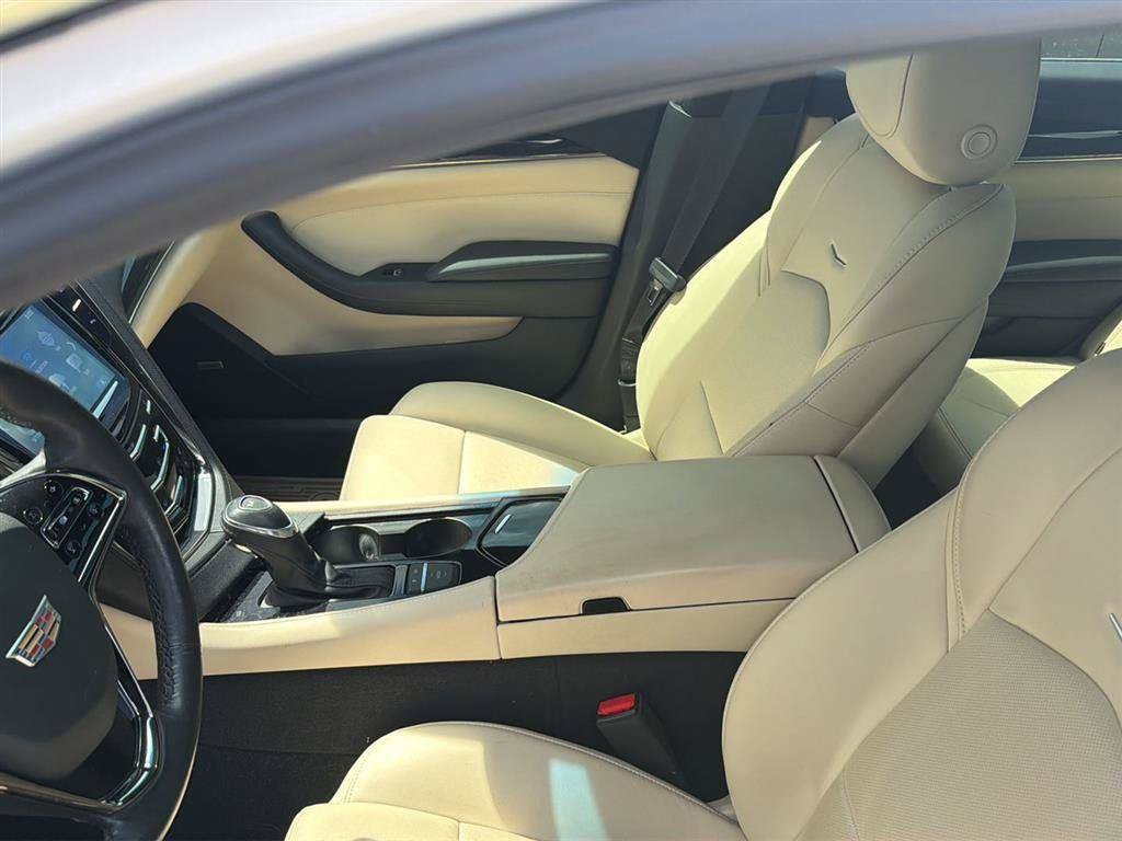 Used 2017 Cadillac CTS Luxury RWD image 3