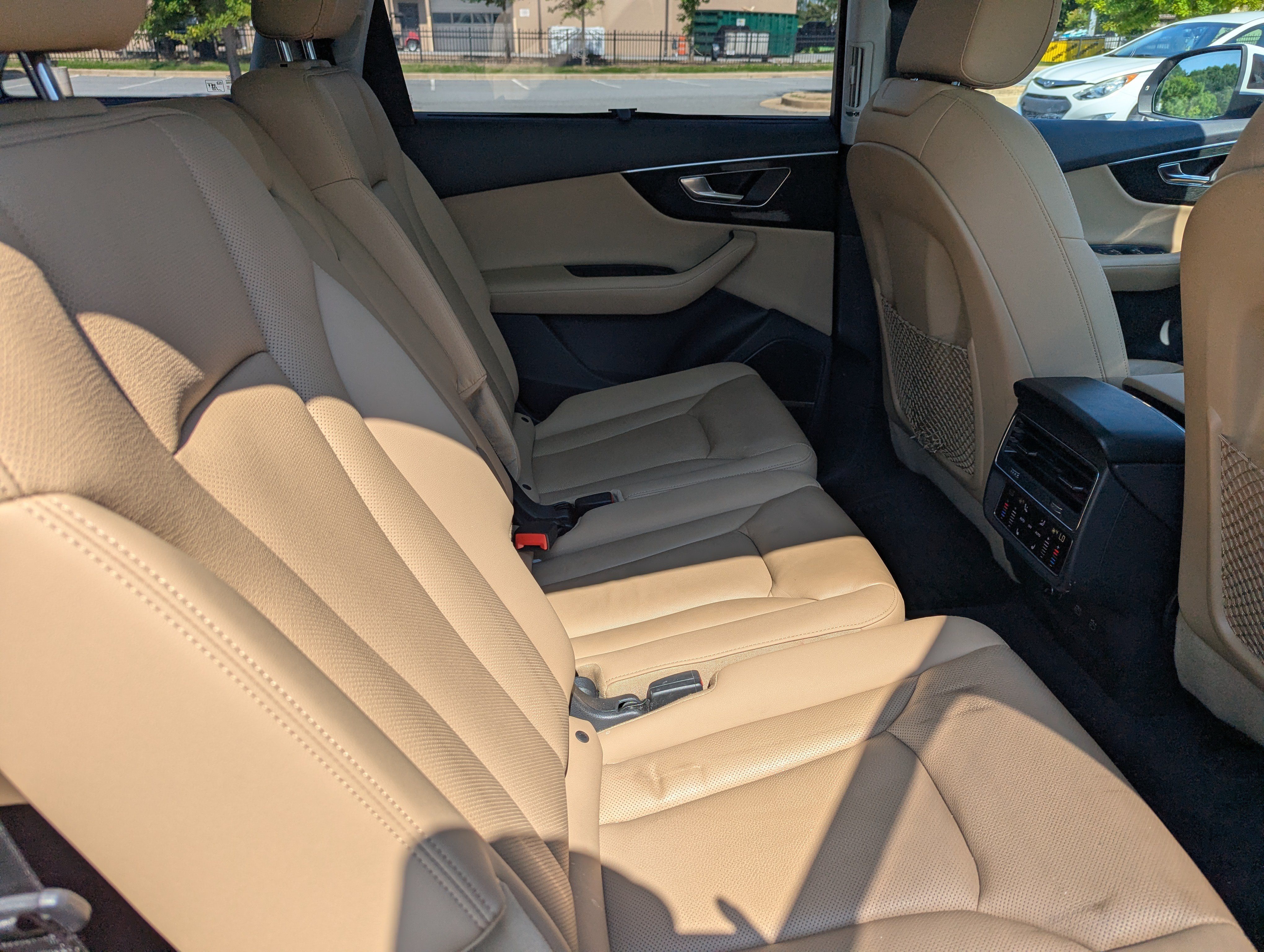 Used 2021 Audi Q7 3.0T Prestige AWD/4WD image 31