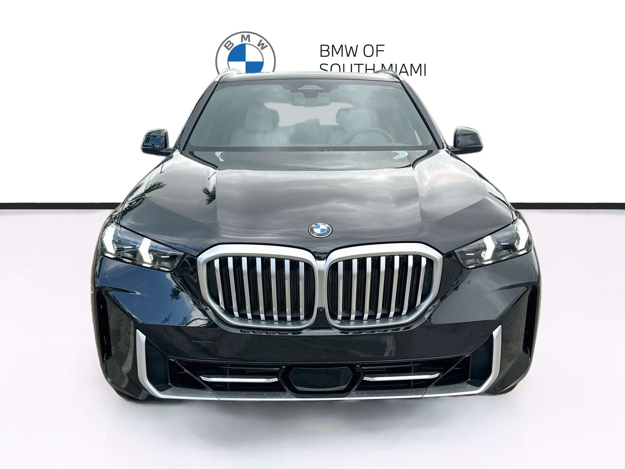 Used 2024 BMW X5 sDrive40i w/ Parking Assistance Package RWD image 2