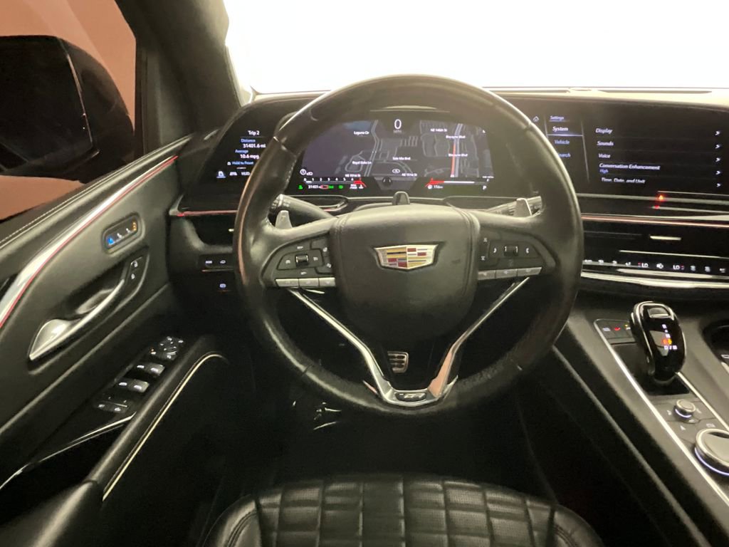 Used 2023 Cadillac Escalade ESV V AWD/4WD image 11