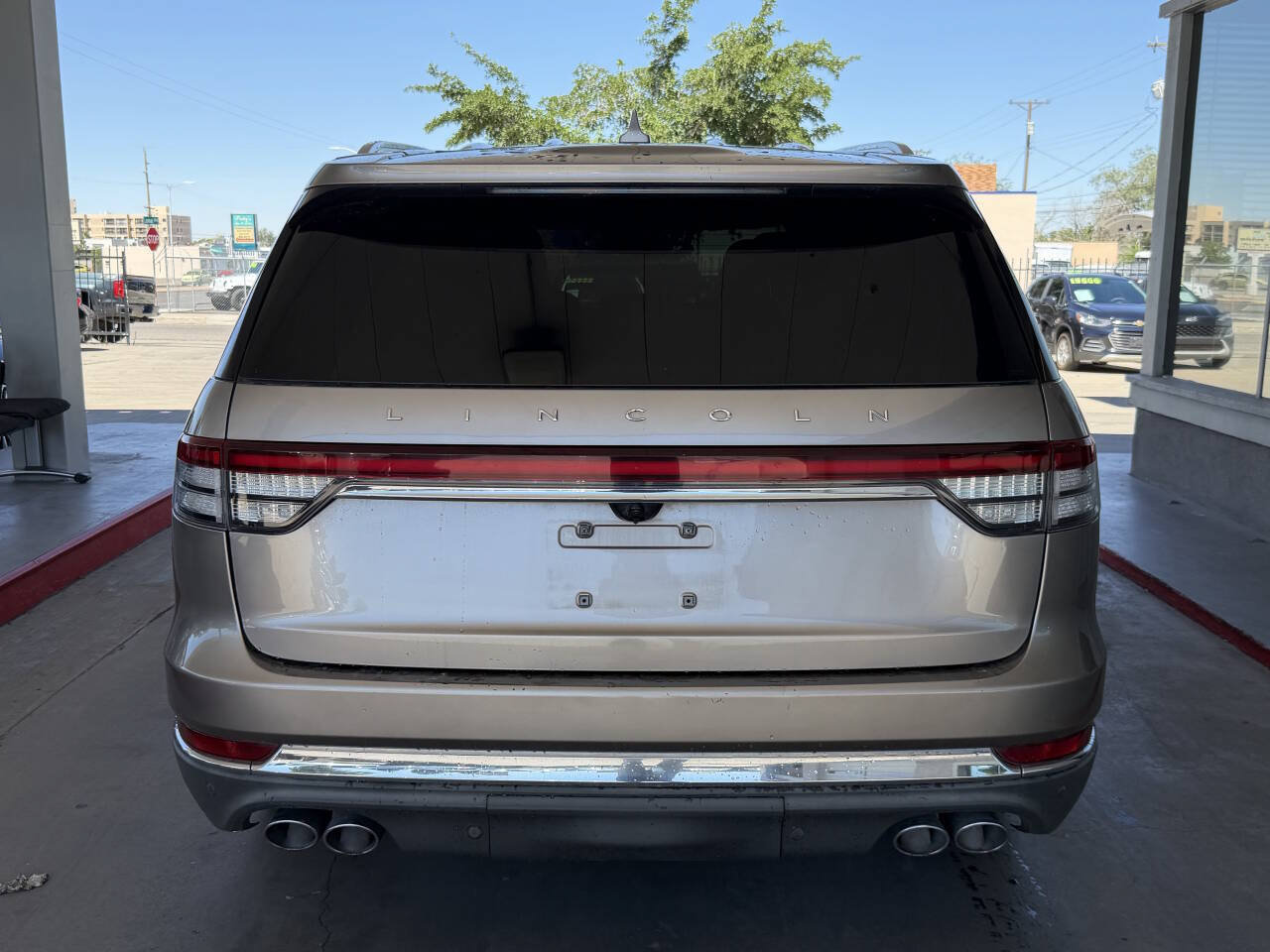 Used 2020 Lincoln Aviator Reserve w/ Equipment Group 202A AWD/4WD image 7