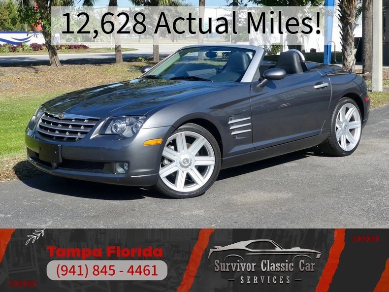 Used 2005 Chrysler Crossfire Limited image 1