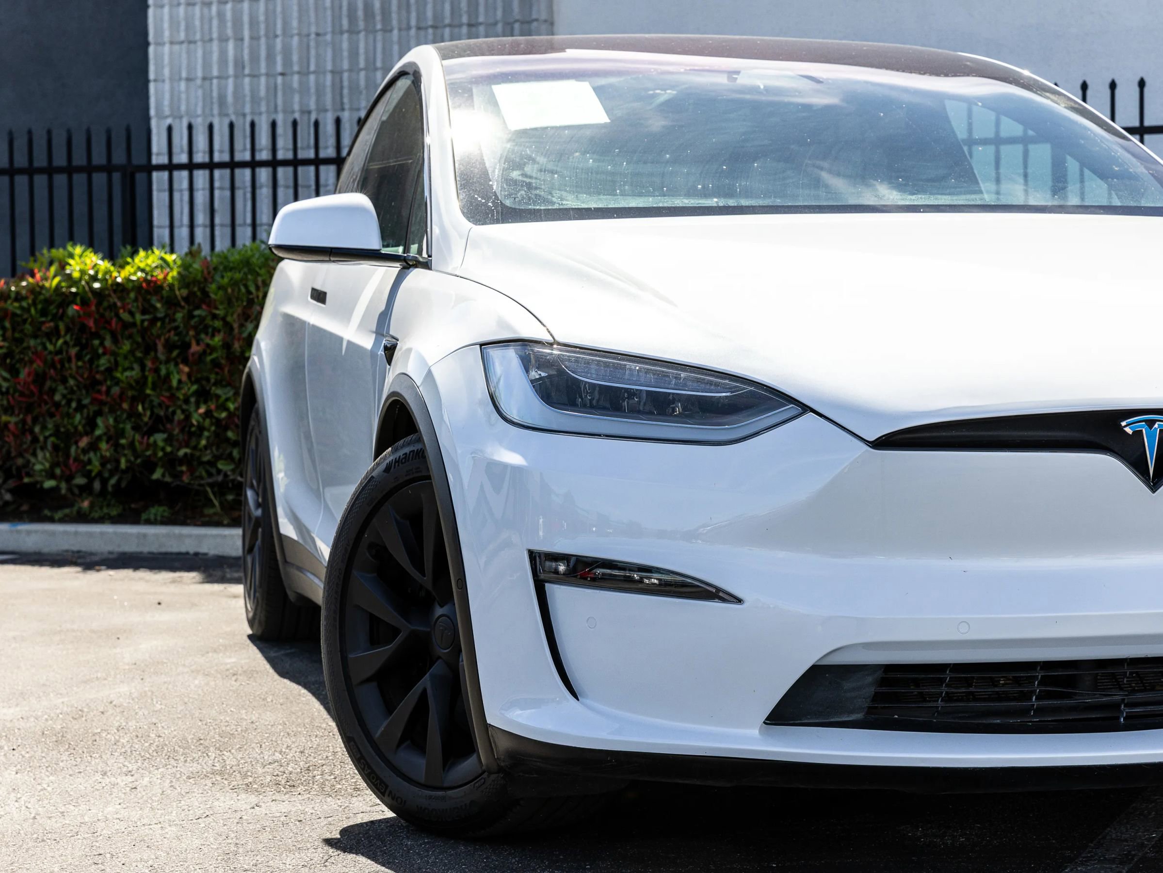 Used 2022 Tesla Model X AWD/4WD image 14