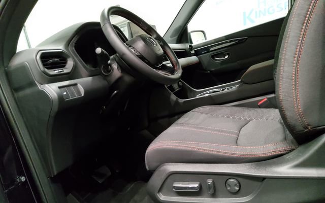 Used 2026 Honda Pilot Sport image 39