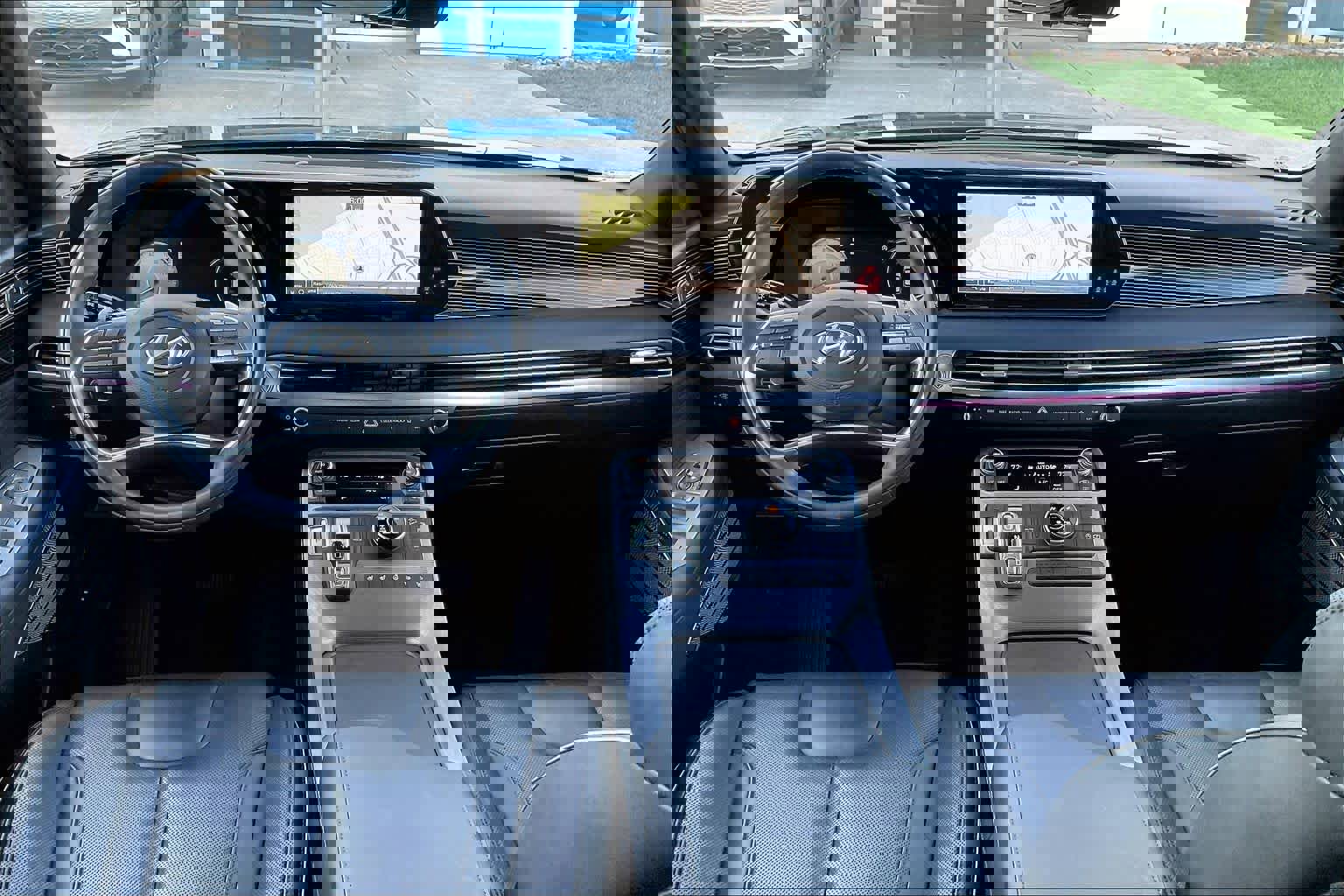 Used 2023 Hyundai Palisade Calligraphy w/ Cargo Package image 16