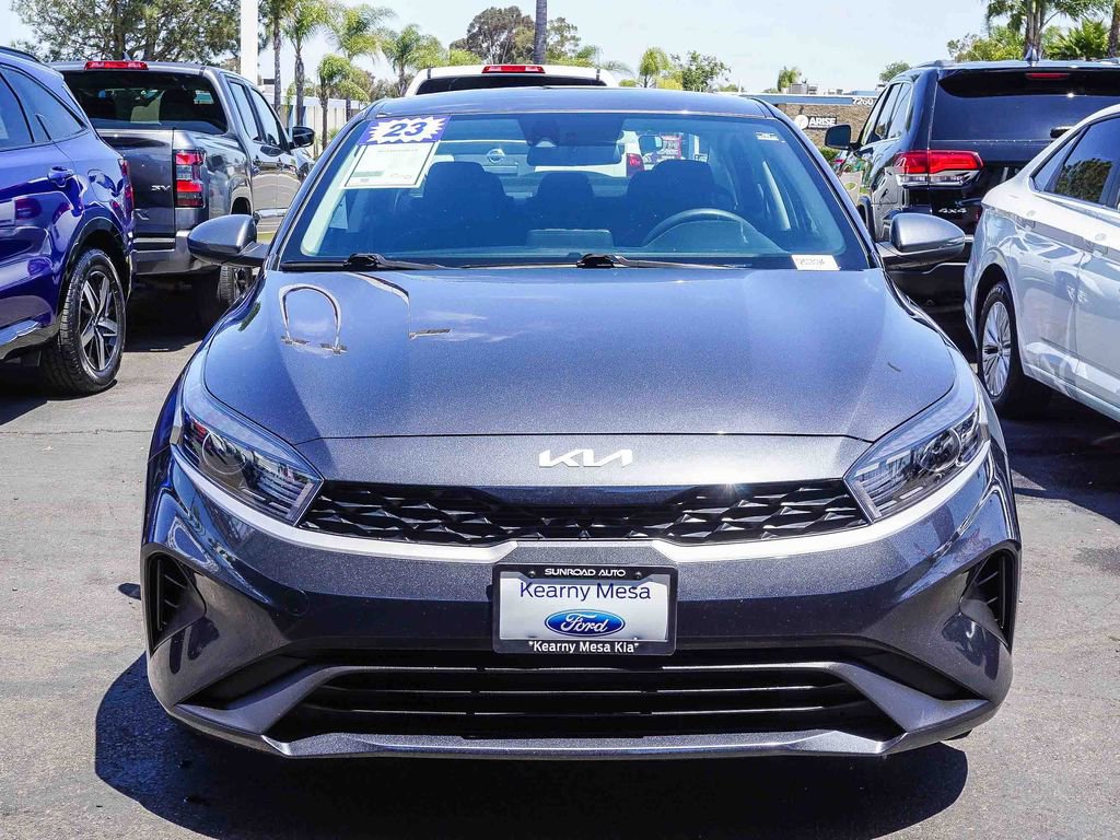 Certified 2023 Kia Forte LX FWD image 2