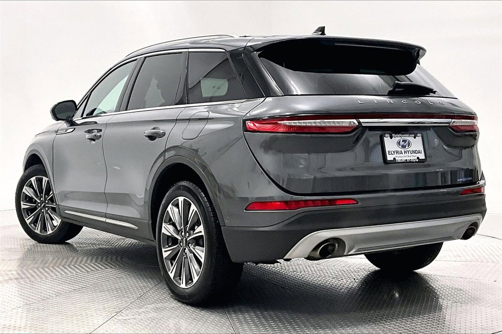 Used 2022 Lincoln Corsair Reserve w/ Equipment Group 201A image 12