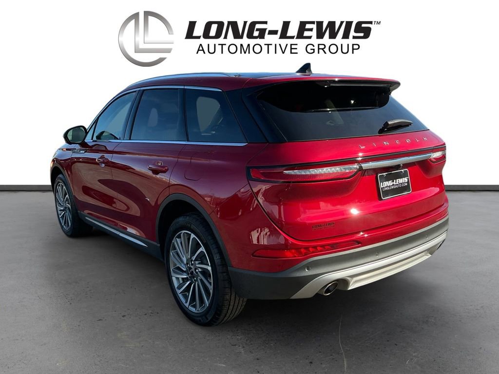 Used 2024 Lincoln Corsair Reserve w/ Equipment Group 201A image 4