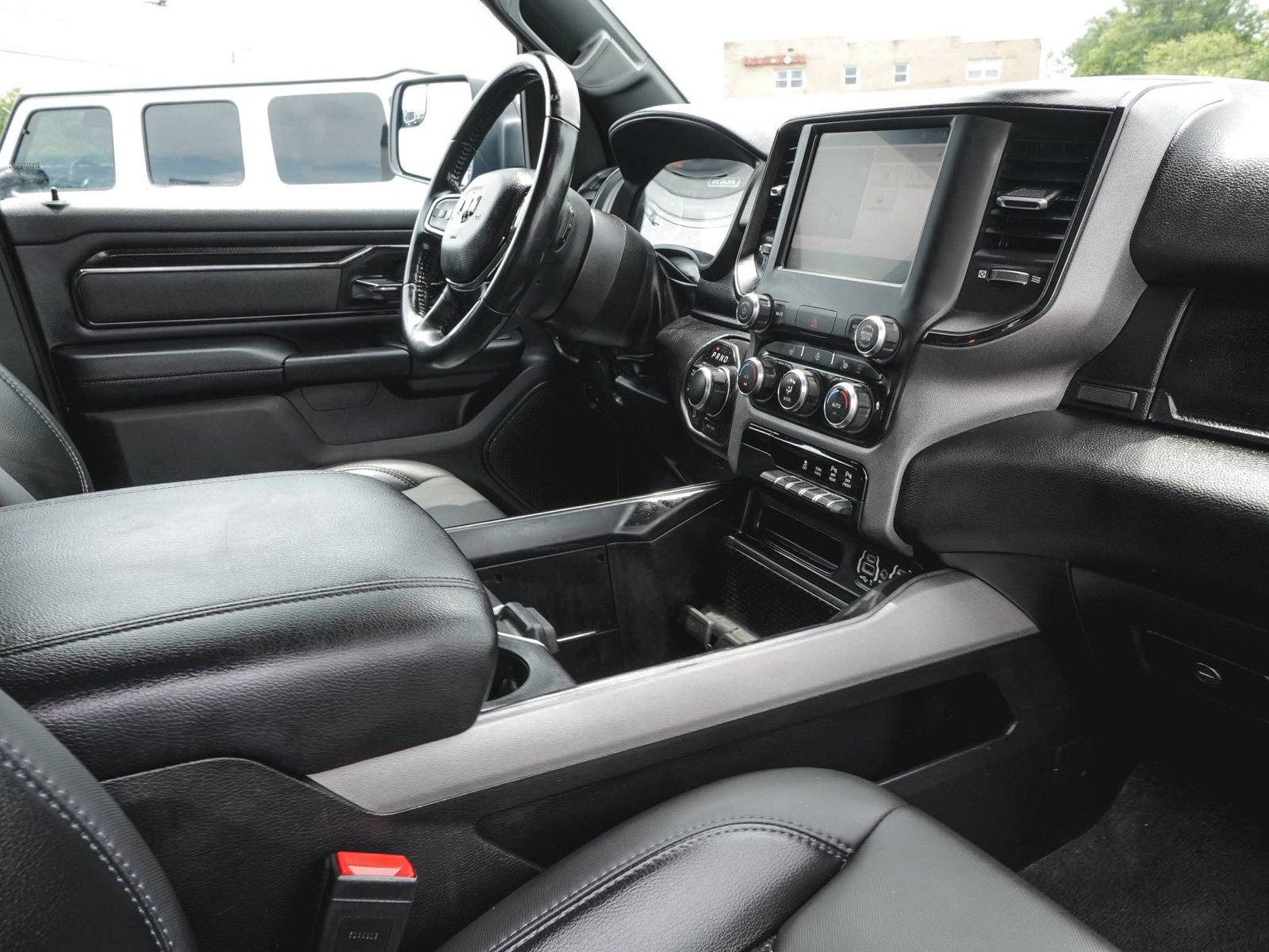 Used 2023 RAM 1500 Big Horn AWD/4WD image 39