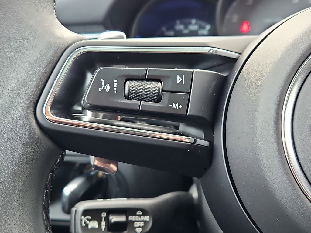 New 2026 Porsche Macan S image 22