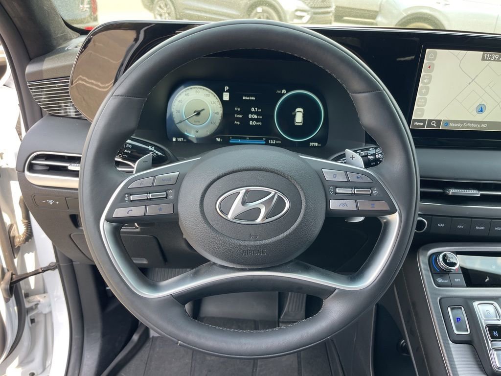 Used 2024 Hyundai Palisade Calligraphy image 16