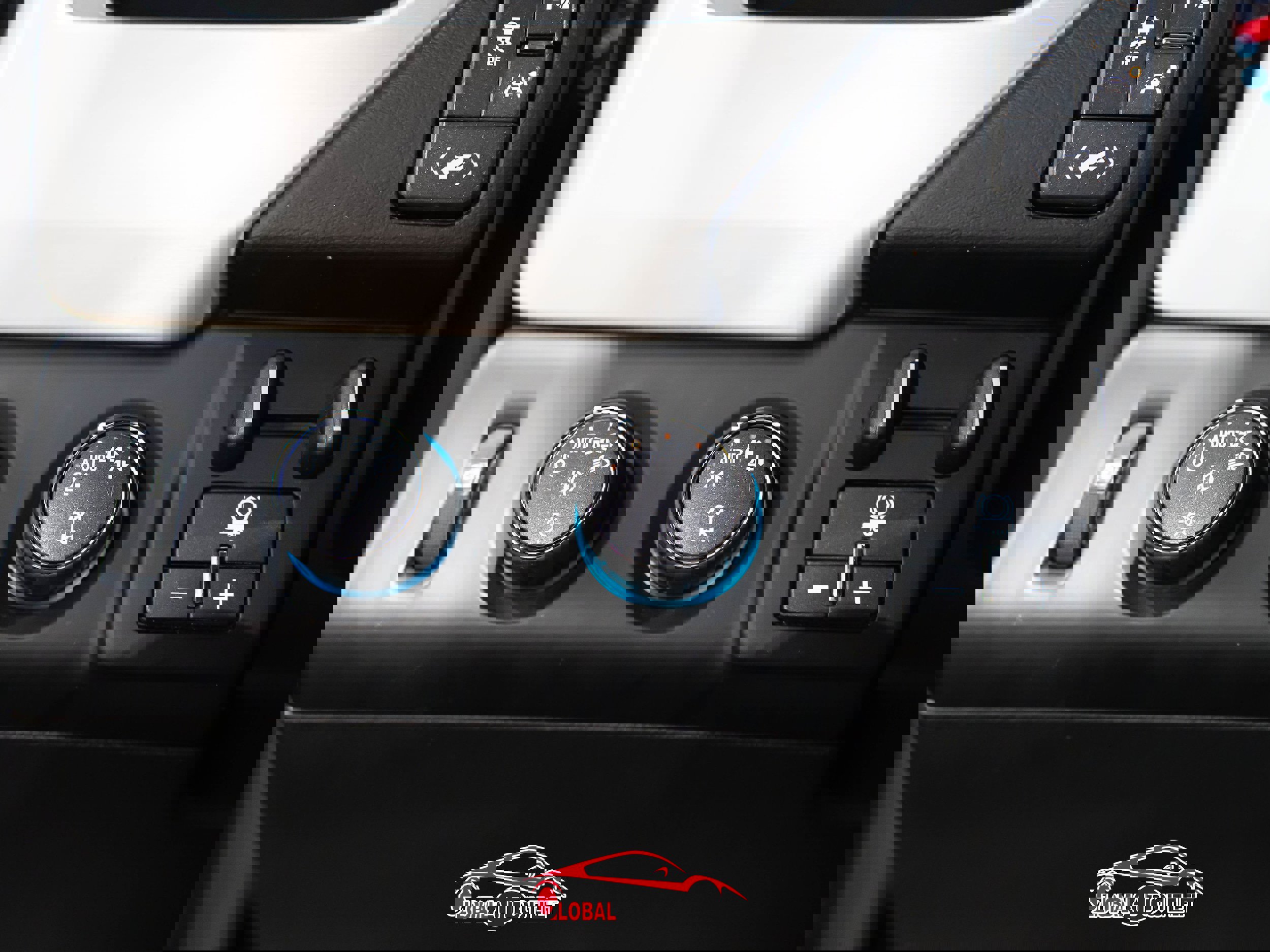 Used 2019 GMC Yukon XL SLT w/ Premium Edition image 36