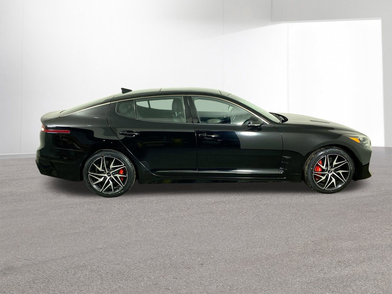 Used 2023 Kia Stinger GT-Line w/ Sun & Sound Package image 34