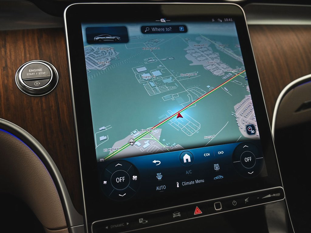 Used 2025 Mercedes-Benz CLE 300 4MATIC Coupe image 17