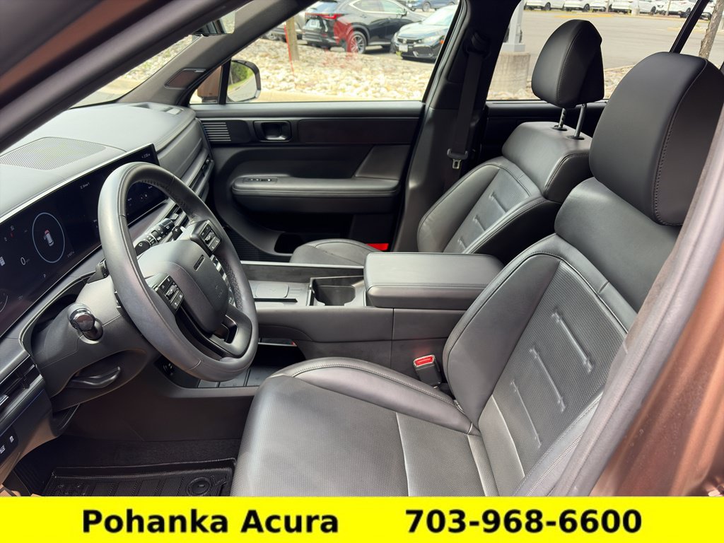 Used 2024 Hyundai Santa Fe Calligraphy AWD/4WD image 25