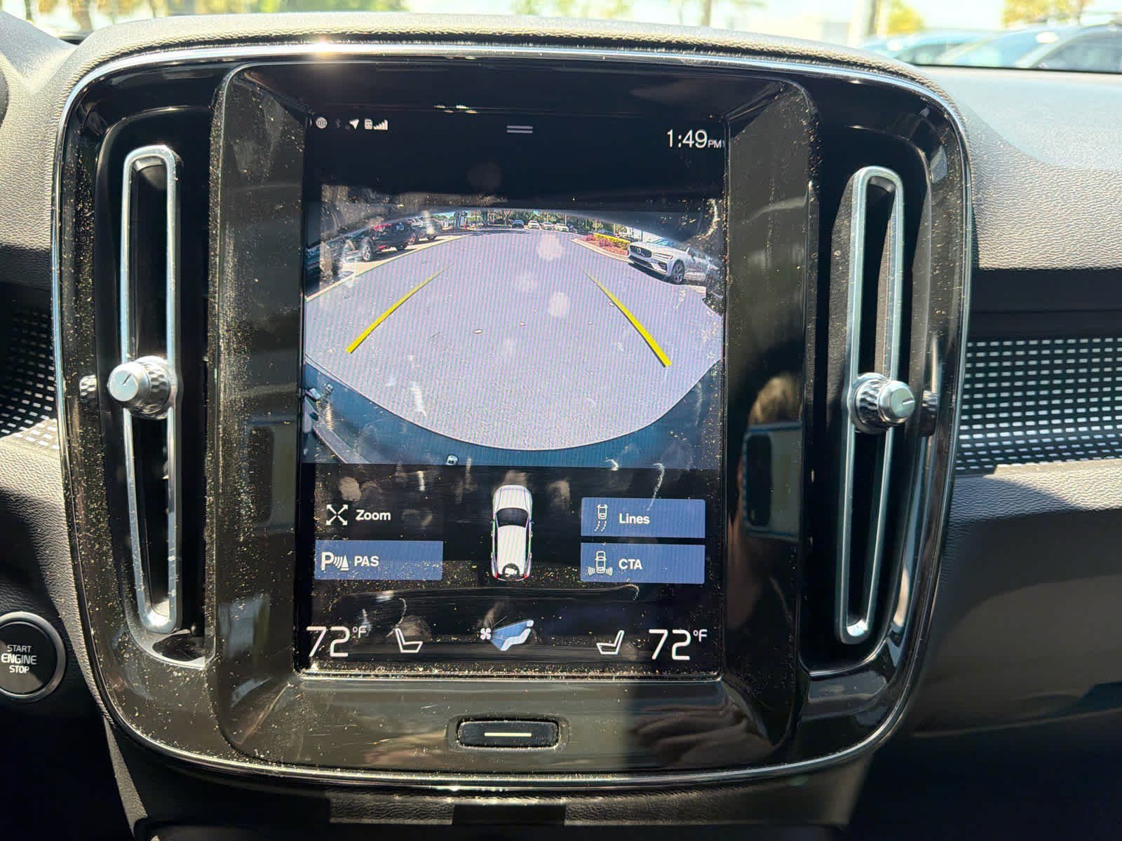 Used 2022 Volvo XC40 T4 R-Design w/ Protection Package Premier FWD image 33