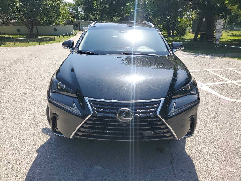 Used 2018 Lexus NX 300 FWD w/ Premium Package image 9