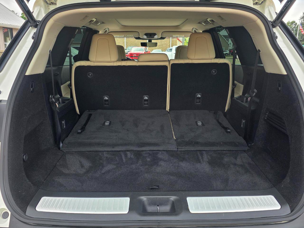 Used 2023 INFINITI QX60 Luxe AWD/4WD image 20