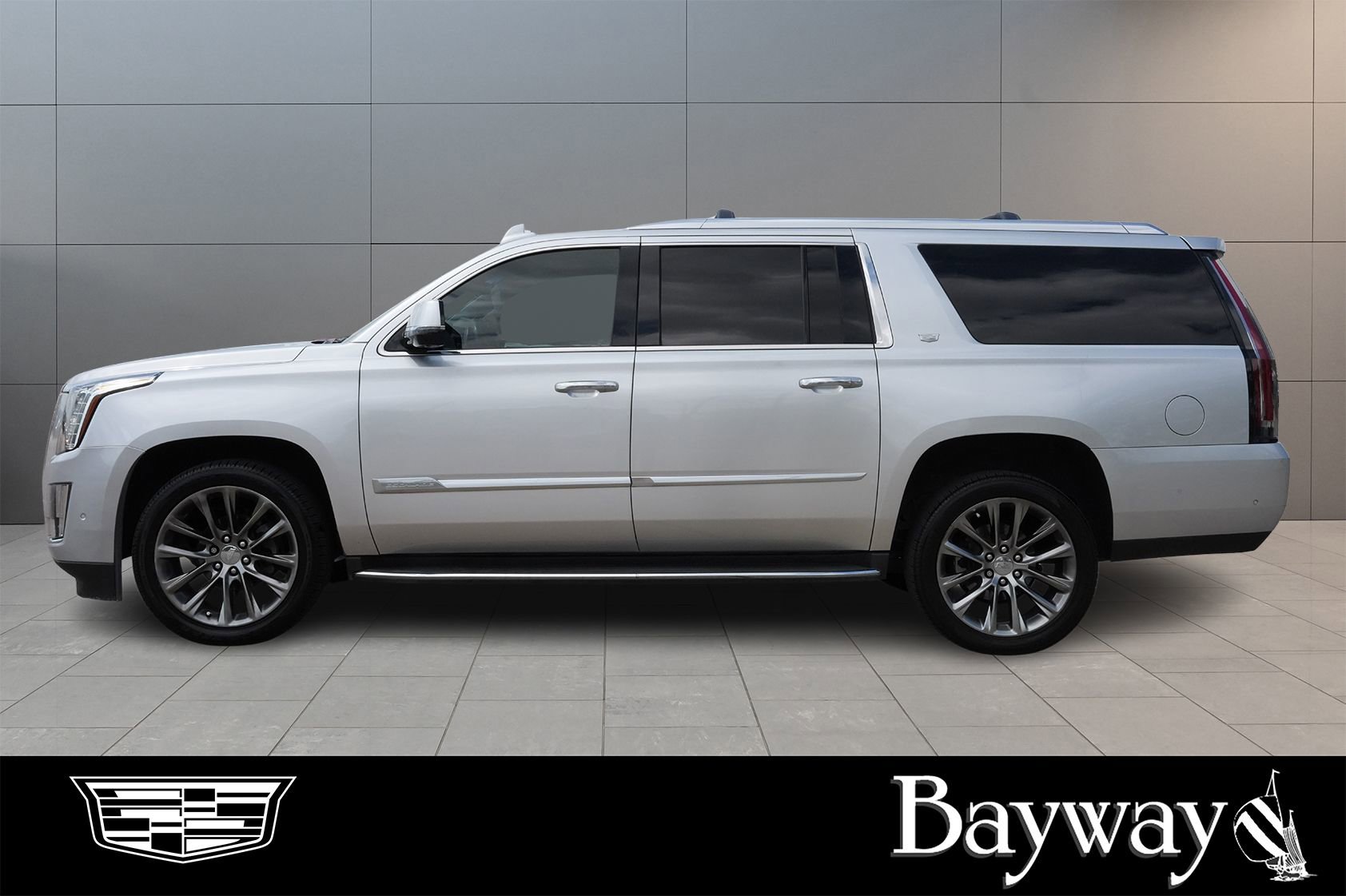 Used 2018 Cadillac Escalade ESV Luxury image 4