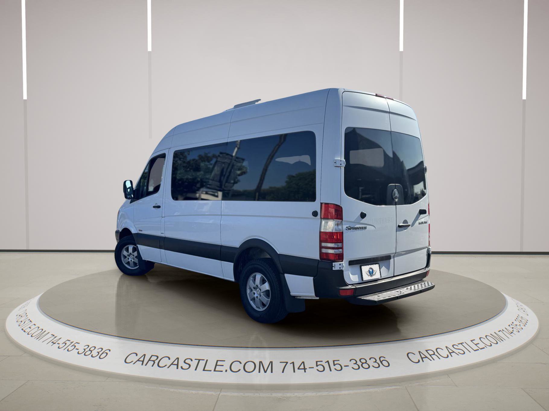 Used 2013 Mercedes-Benz Sprinter 2500 image 2