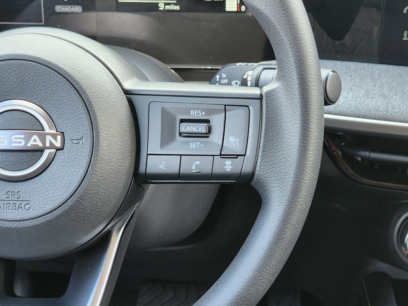 New 2025 Nissan Kicks SV w/ SV Premium Package image 25