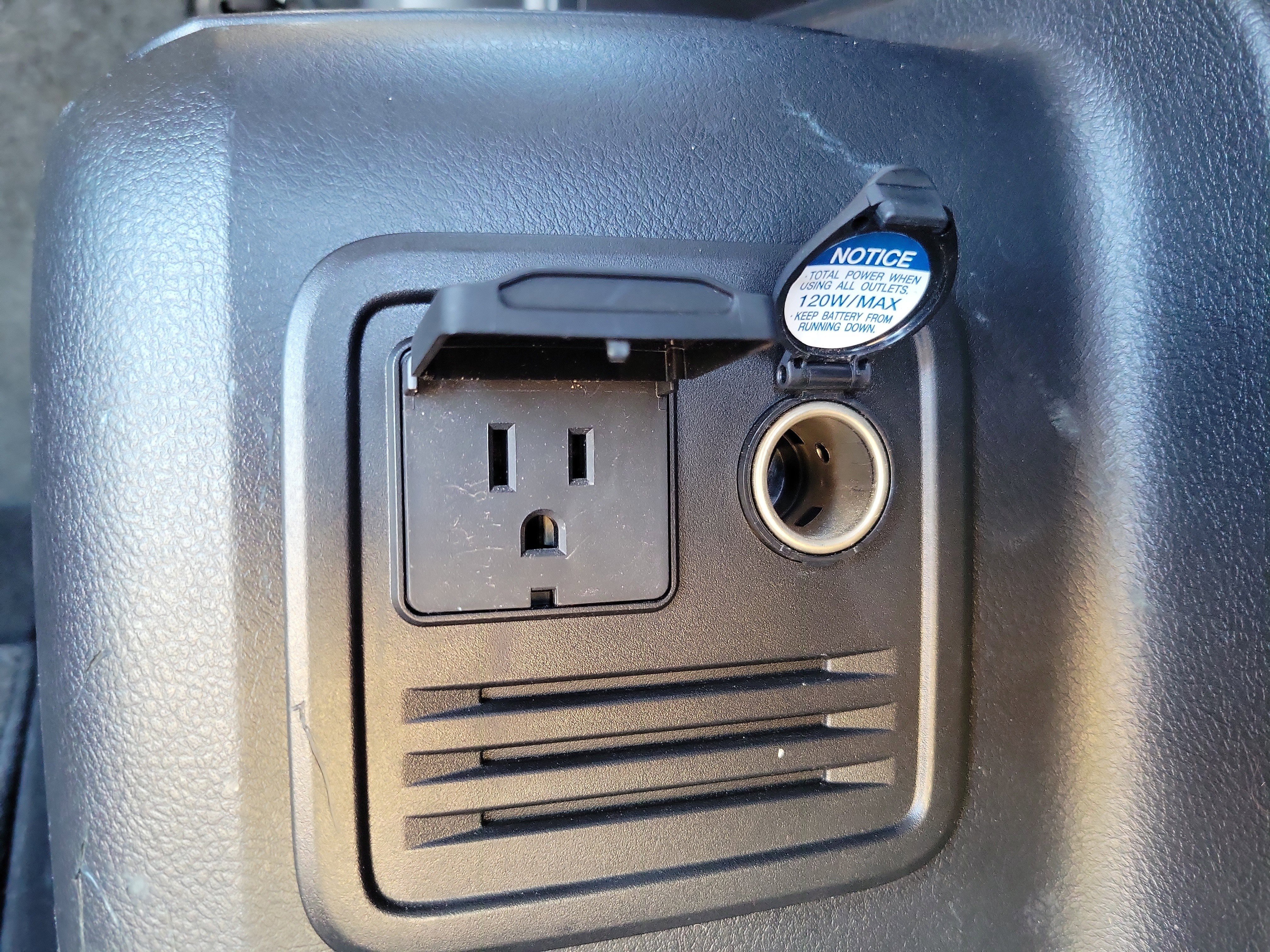 Used 2011 Toyota 4Runner SR5 image 9