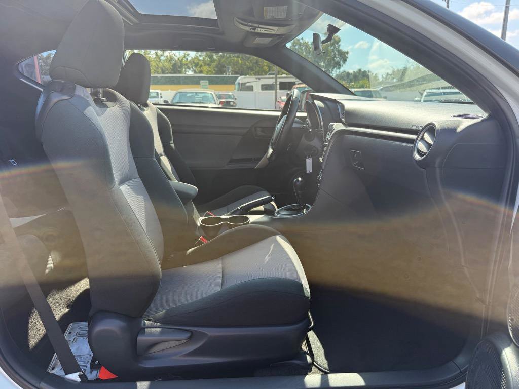 Used 2014 Scion tC image 15