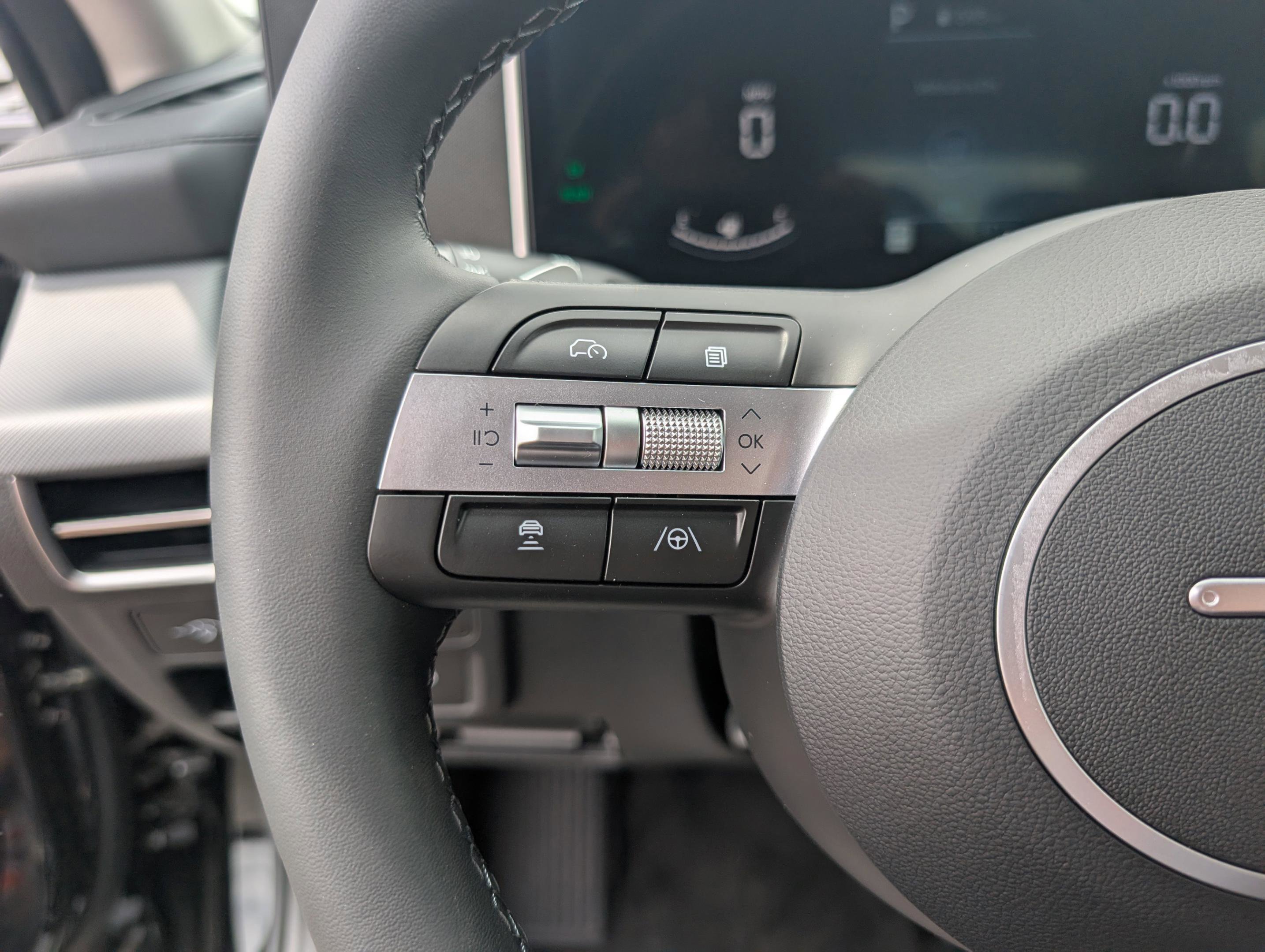 Used 2025 Hyundai Sonata SEL FWD image 24